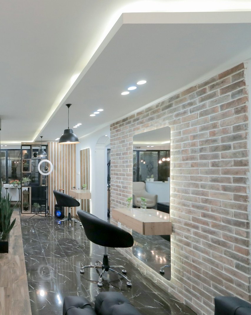 Inside Green Velvet Ladies Salon, Abu Dhabi