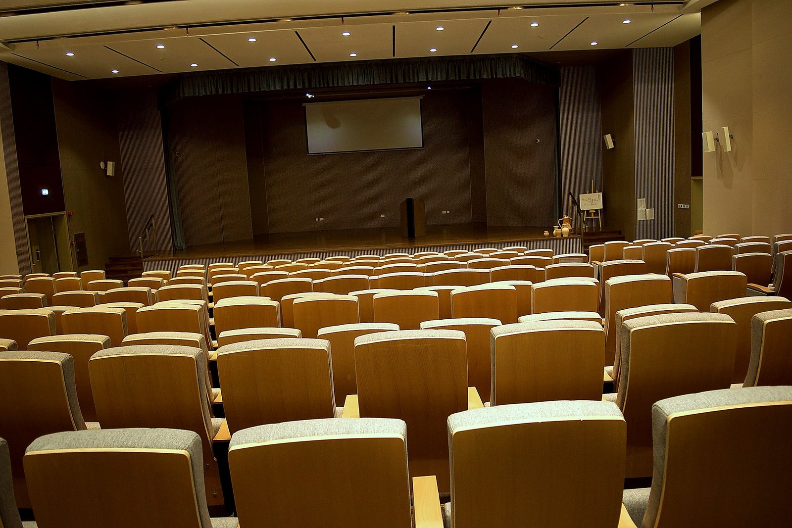 Auditorium — architectural photography Abu Dhabi